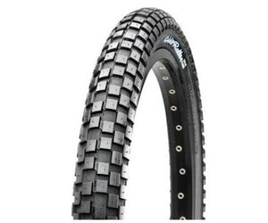 Maxxis Holy Roller 26 x 2.2 Tire 60 TPI